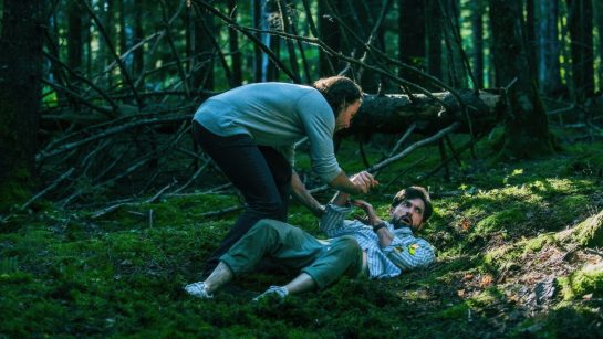 Кадр из 6 серии 1 сезона сериала «Извне»