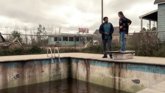 Кадр из 7 серии 2 сезона сериала «Извне»