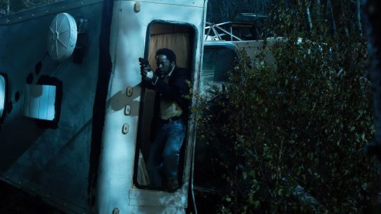 Кадр из 9 серии 2 сезона сериала «Извне»