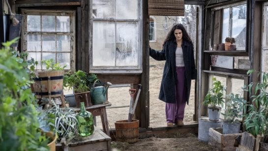 Кадр из 7 серии 3 сезона сериала «Извне»